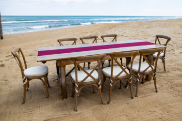 Farmhouse Table with runner & X-back Chairs with cushion